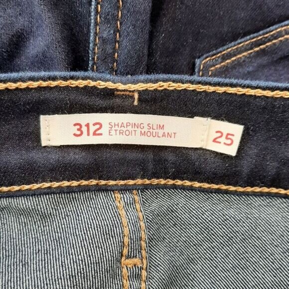 LEVI'S 312 | Shaping Slim Stretchy Dark Wash Crop Ankle Jeans Sz 25 Altered - Picture 11 of 15